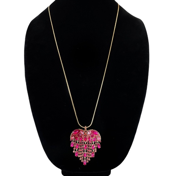 SOLD Betsey Johnson Breaking Hearts Fringe Pendant Necklace - Picture 3 of 4